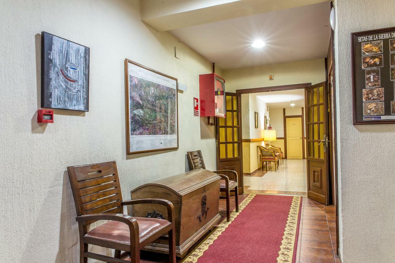 Hotel Sierra De Aracena Exterior photo